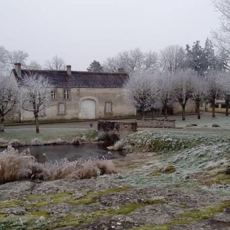 Superbe Appartement Dans Charmant Corps De Ferme Acheres-la-Foret Exterior foto