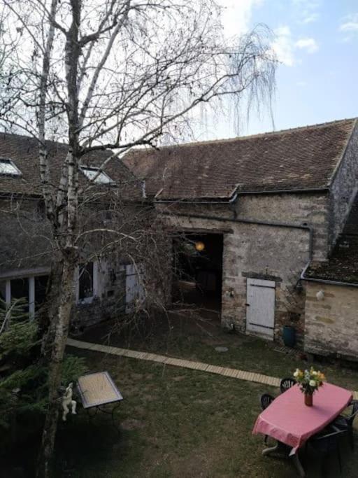 Superbe Appartement Dans Charmant Corps De Ferme Acheres-la-Foret Exterior foto
